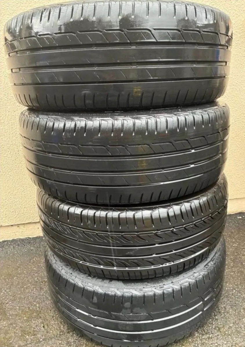 Genuine 17" VW Golf Mk7.5 Alloy Wheels - Image 2