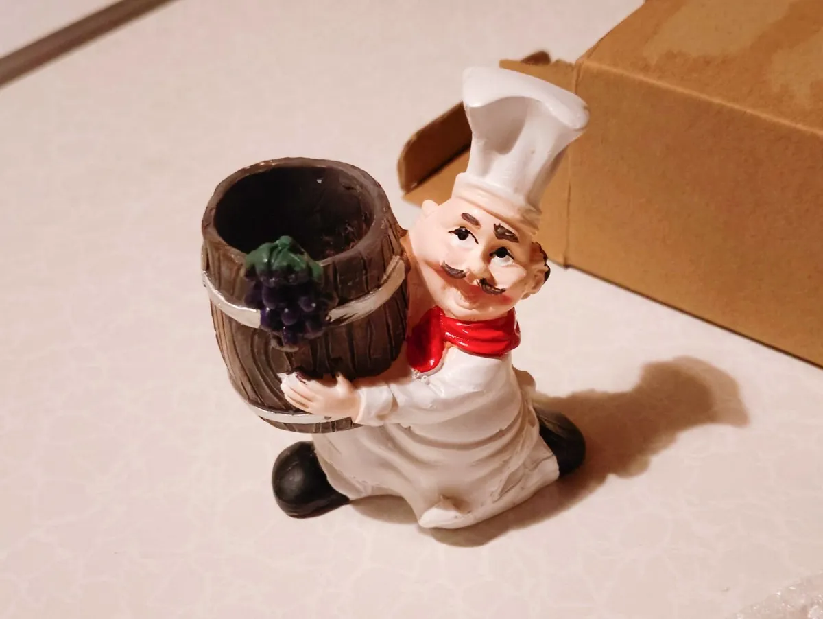 Cute, Small Chef, Tooth Pick Holder (new). - Image 1