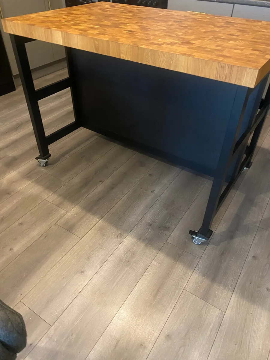 IKEA VADHOLMA kitchen island - Image 3