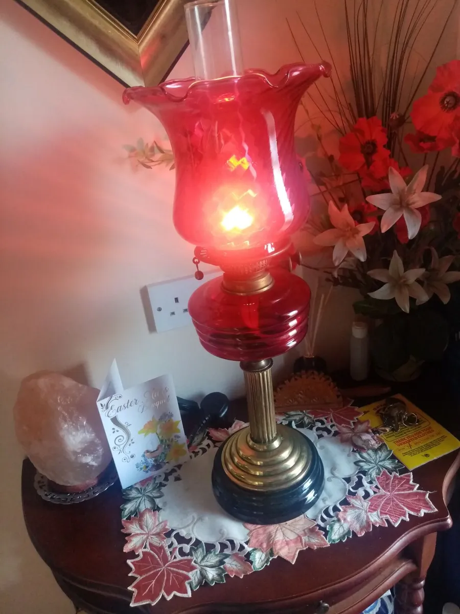 Victorian Oil Lamp - Image 1