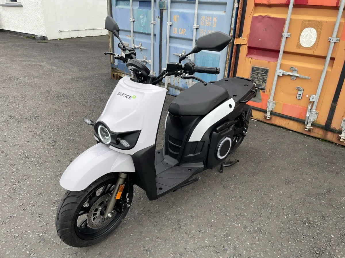 Silence Electric Scooter - Image 1