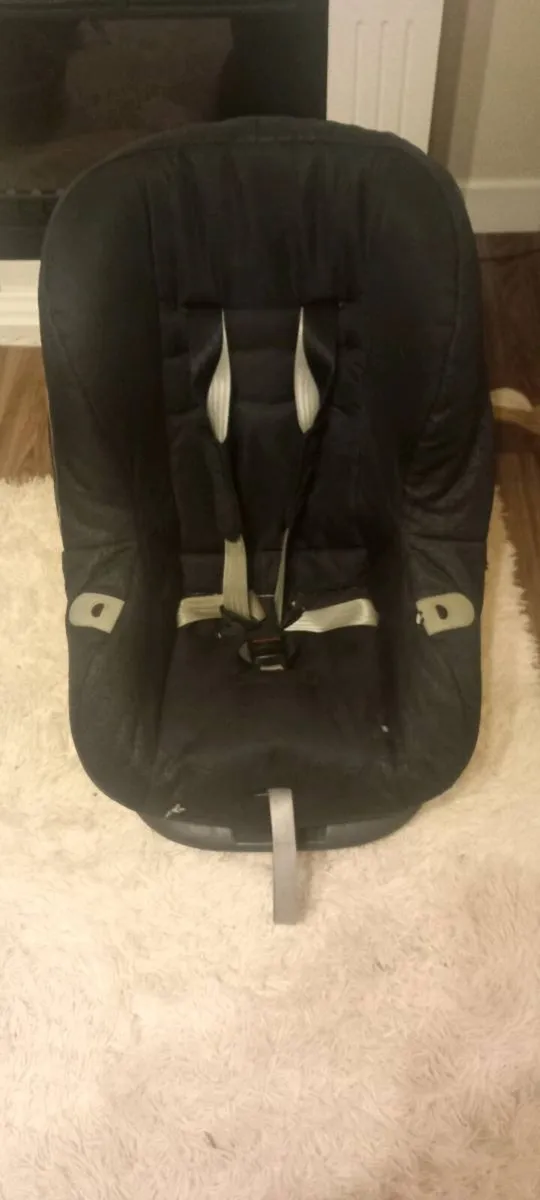 Car Seat - Image 2