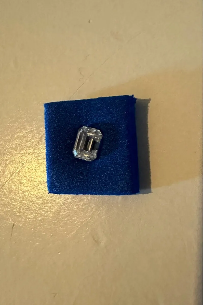 0.72 CARAT NATURAL DIAMOND 💎 - Image 2