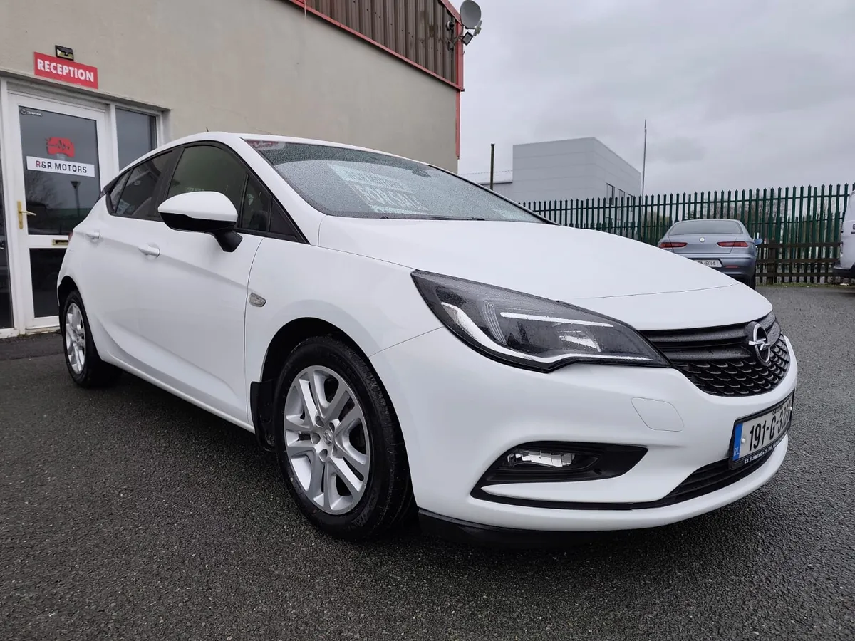 Opel Astra 191 1.6 Van Price 6.450 Vat in New Cvrt - Image 1