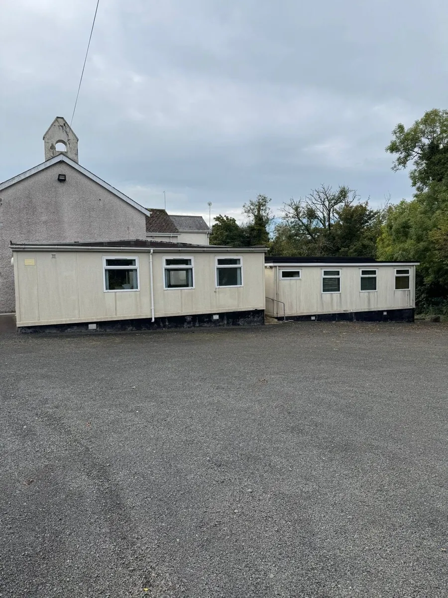 Mobile building / Classroom Cabin - Image 1