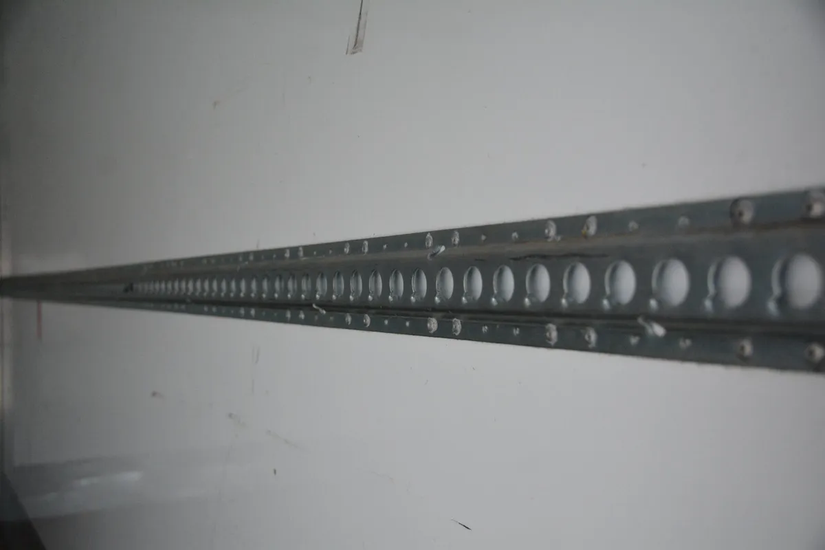 Fuso Canter Box & Tail Lift - Image 3