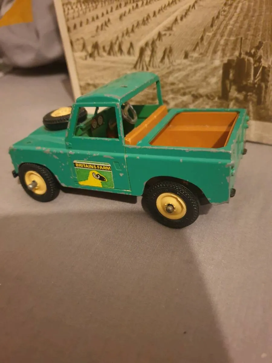 VINTAGE 1970S JOHN DEERE LAND ROVER DIE.CAST - Image 3