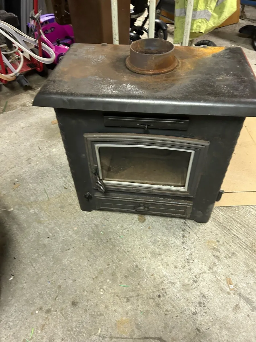 Stove - Image 2