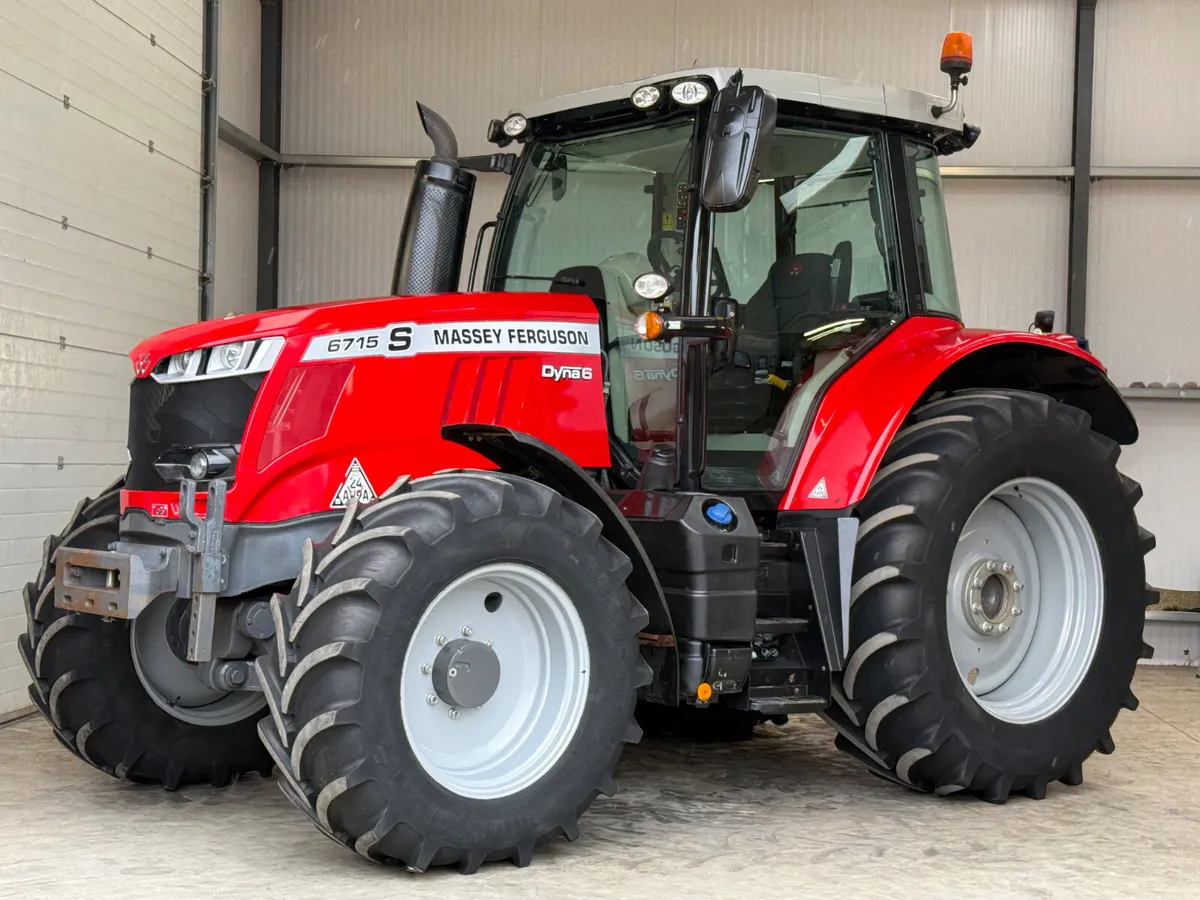 Massey Ferguson 6715S ***3400 hours!!*** - Image 1
