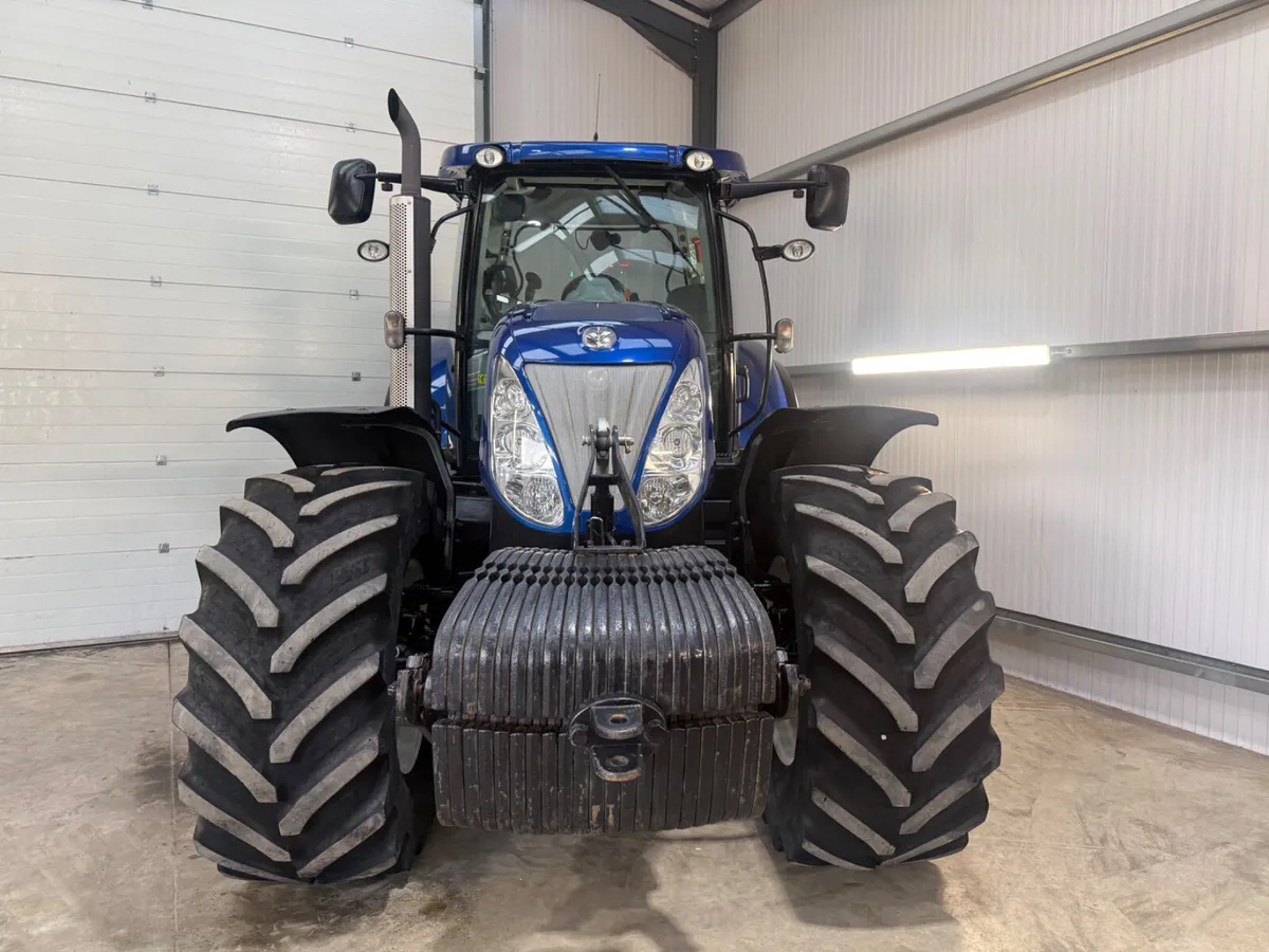 NewHolland T7070 BluePower - Image 4
