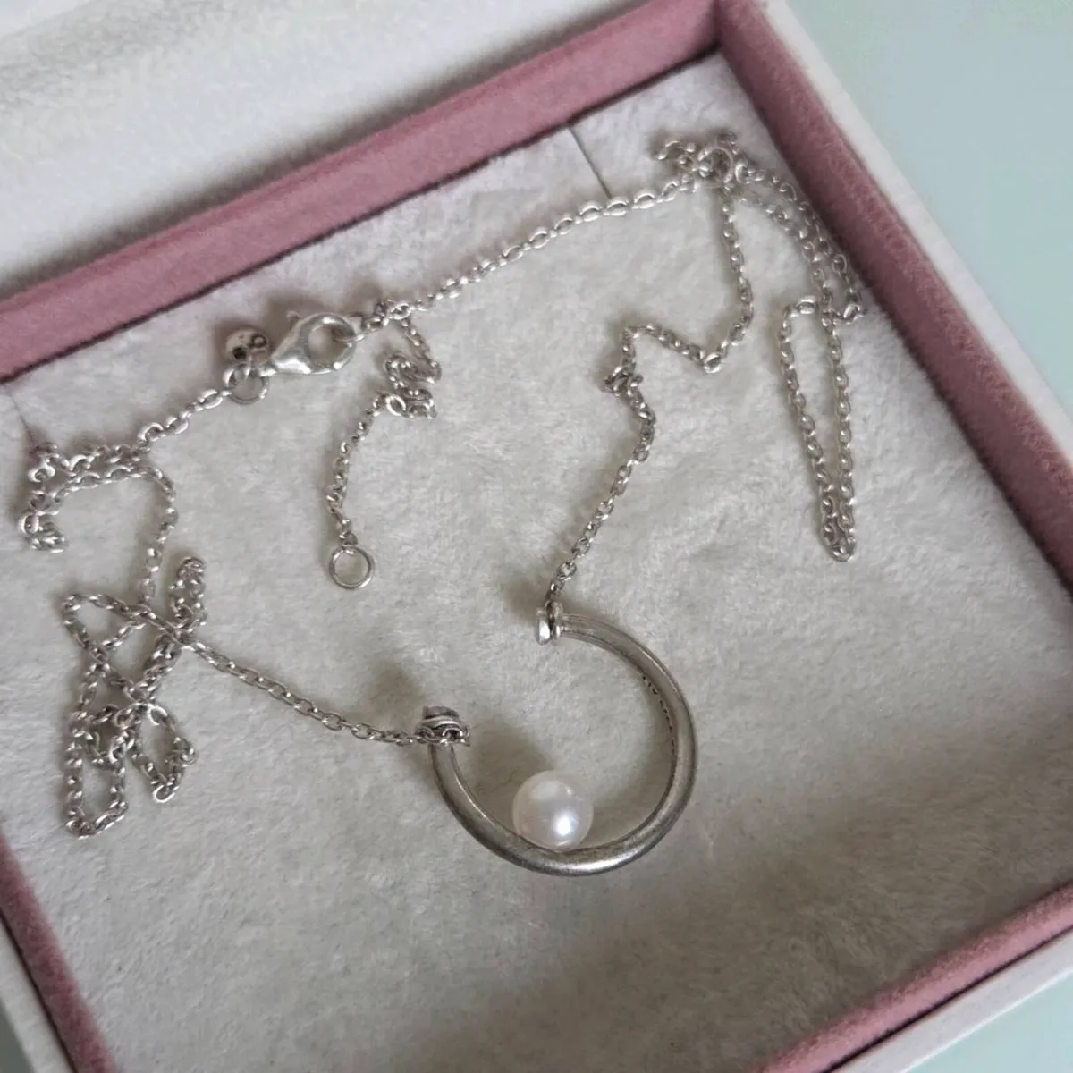 Pandora contemporary pearl necklace ajustable size - Image 2