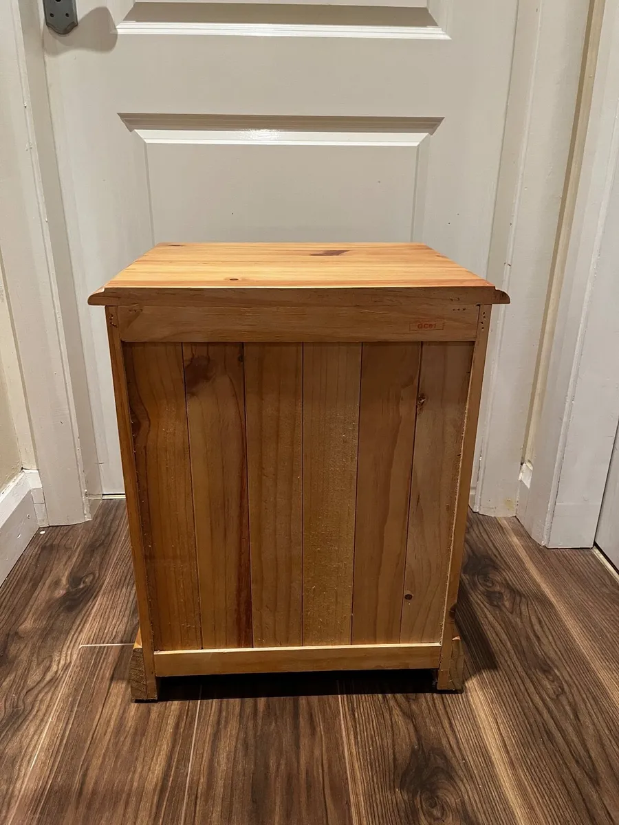 Solid Pine Bedside Locker - Image 4