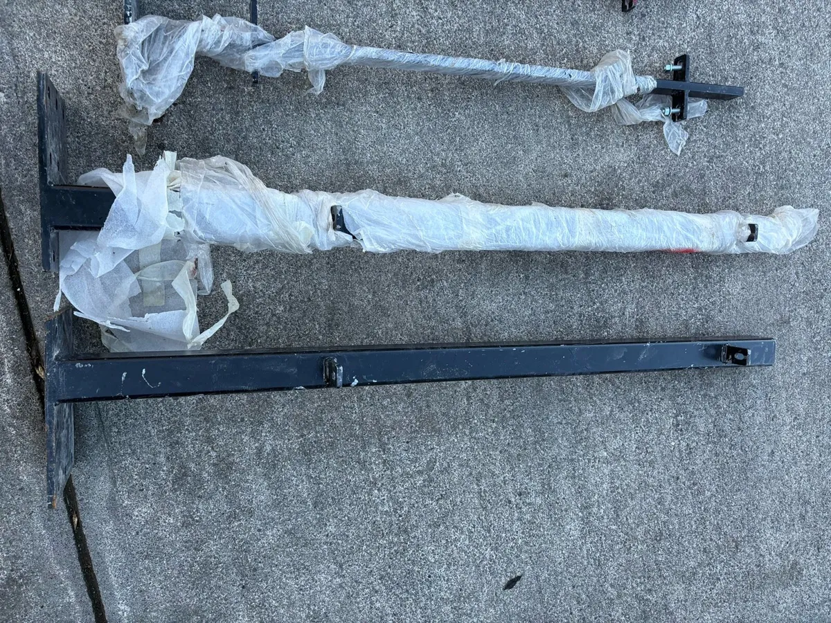 Heavy duty steel fence posts - Image 4