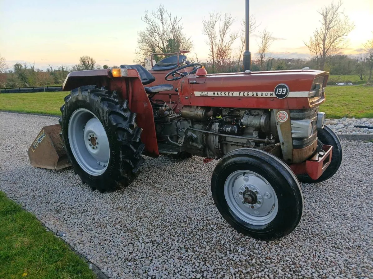 Massey Ferguson 135 - Image 3