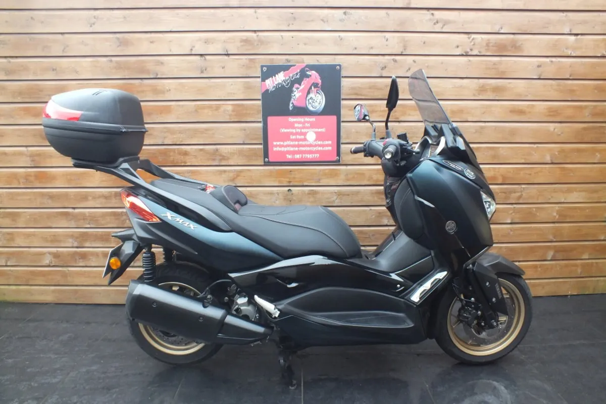 2023 Yamaha Xmax 300 (As New, Low Miles) - Image 1