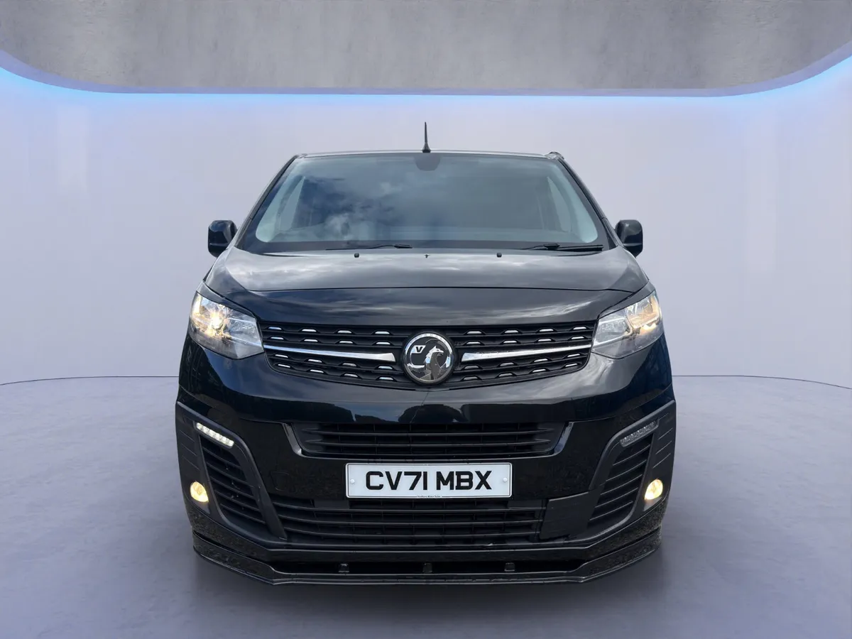 2021 Vauxhall Vivaro Sportive - Image 2