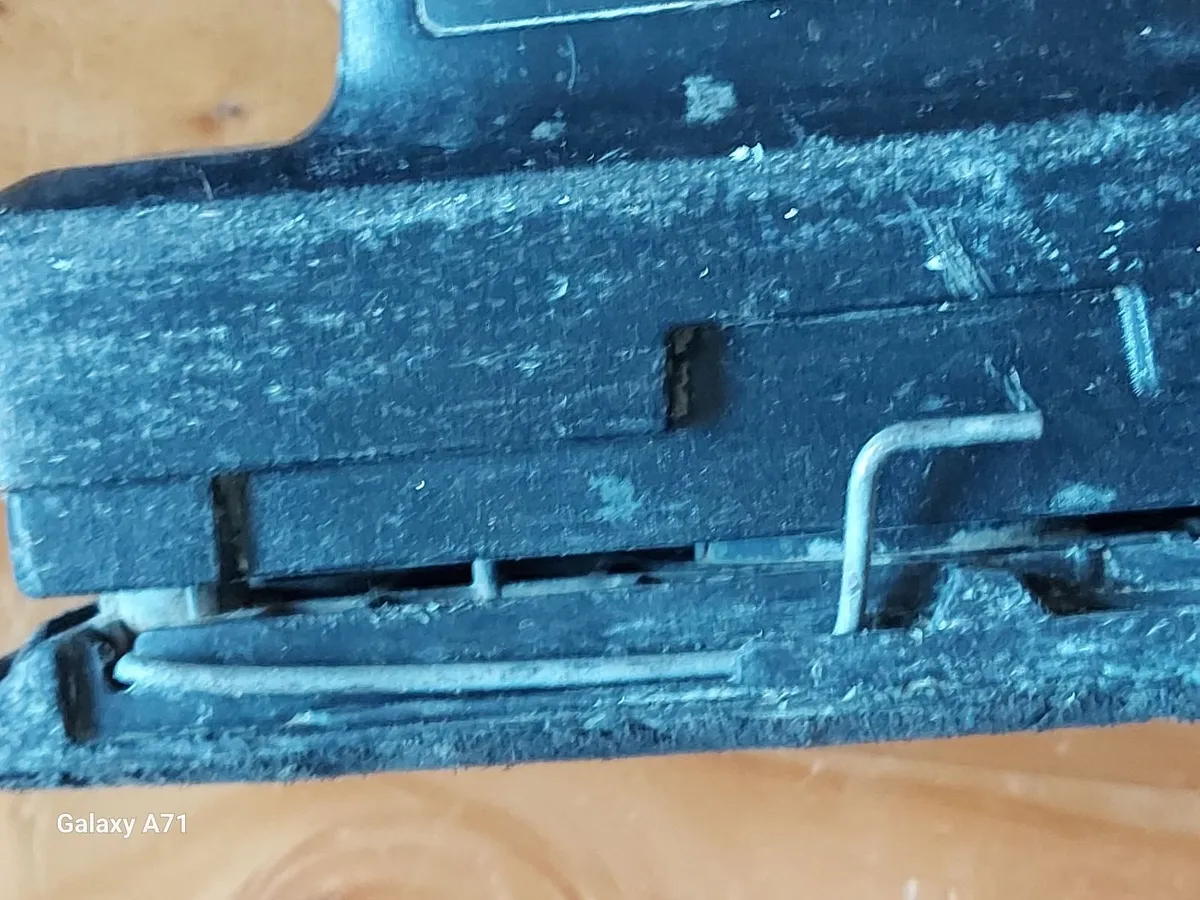 BLACK & Decker BL135 Sander - Image 4