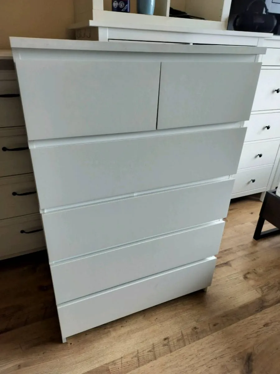 Chest of 6 drawers - Image 1