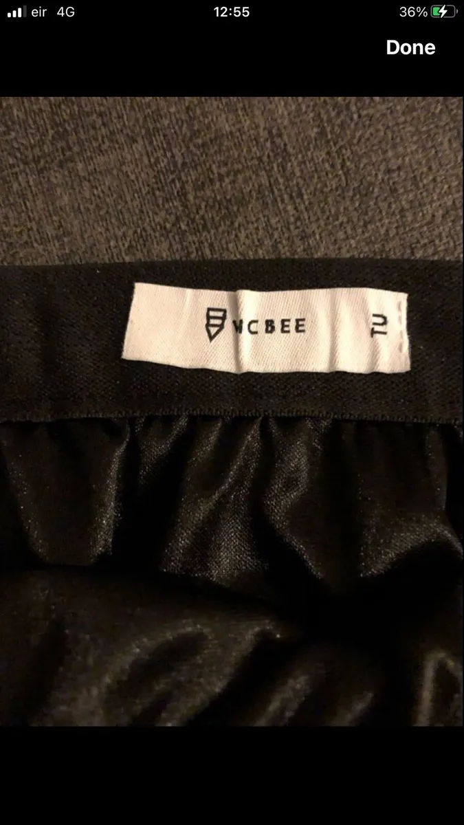 Ladies stunning designer skirt size 12 €15 - Image 3