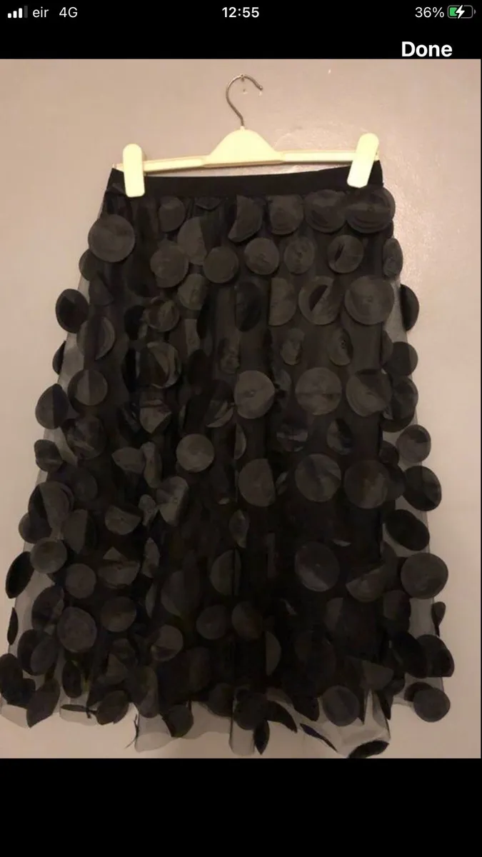 Ladies stunning designer skirt size 12 €15 - Image 4
