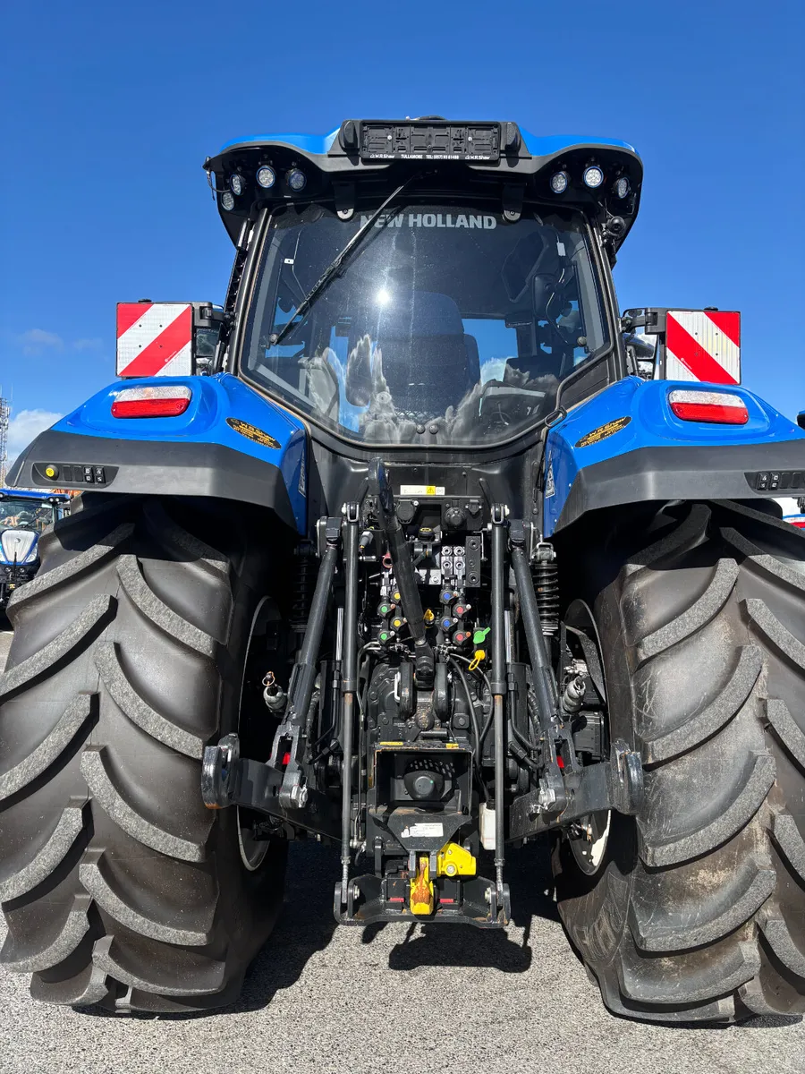 New Holland T7.270 PLMI-1327hrs - Image 4