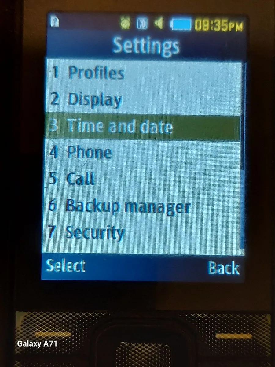 Samsung Mobile, Model SM-B550H, Very good conditio - Image 3