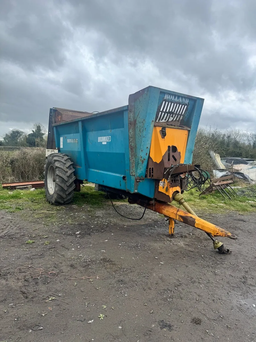 Rolland 12T dung spreader - Image 1