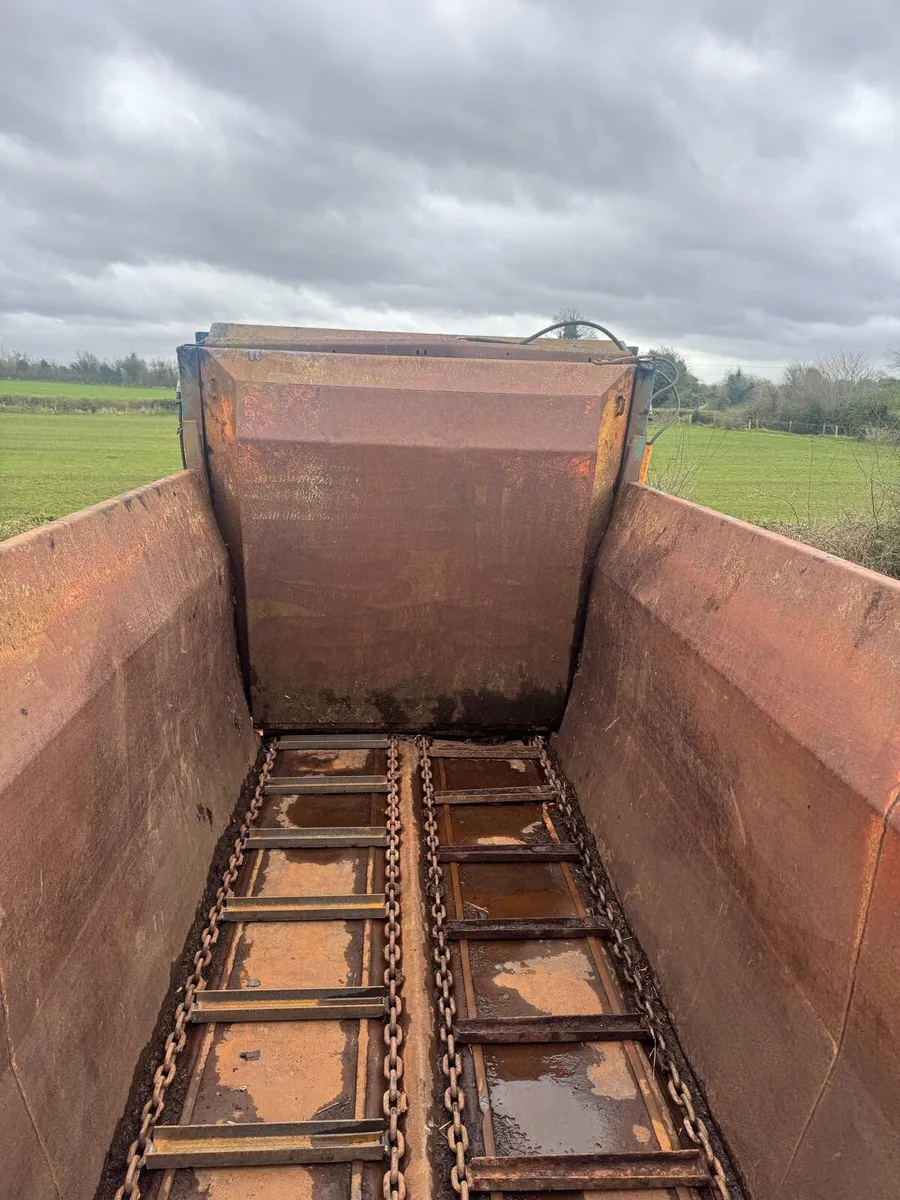 Rolland 12T dung spreader - Image 4