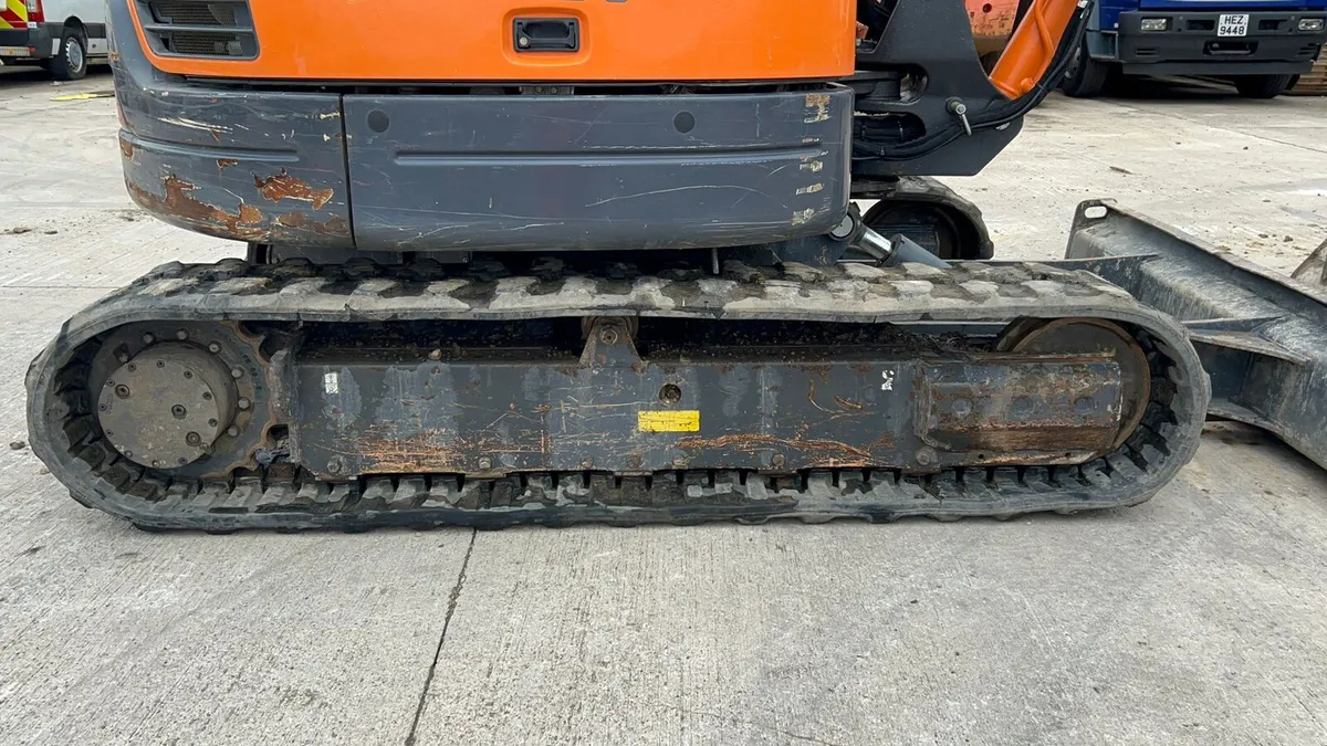 Doosan dx63-3 year 2021 - Image 4