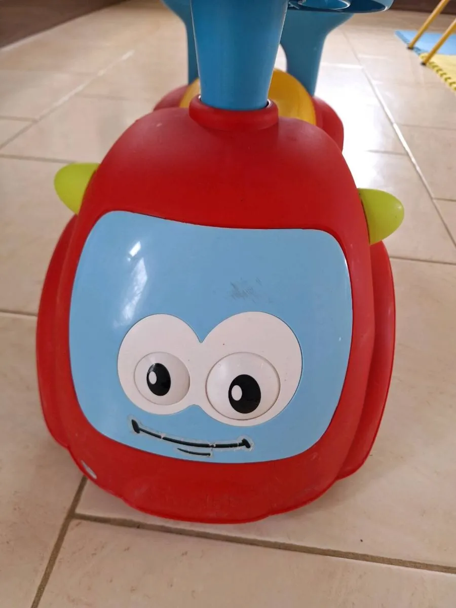 Smoby 4 in 1 car - Image 3