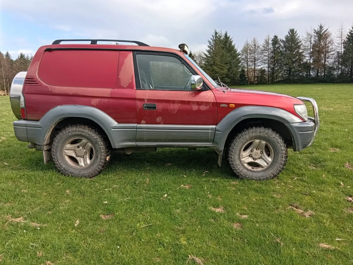 Toyota Land Cruiser - Image 2