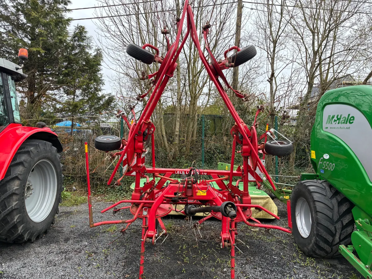 Lely Lotus 770 Tedder - Image 1