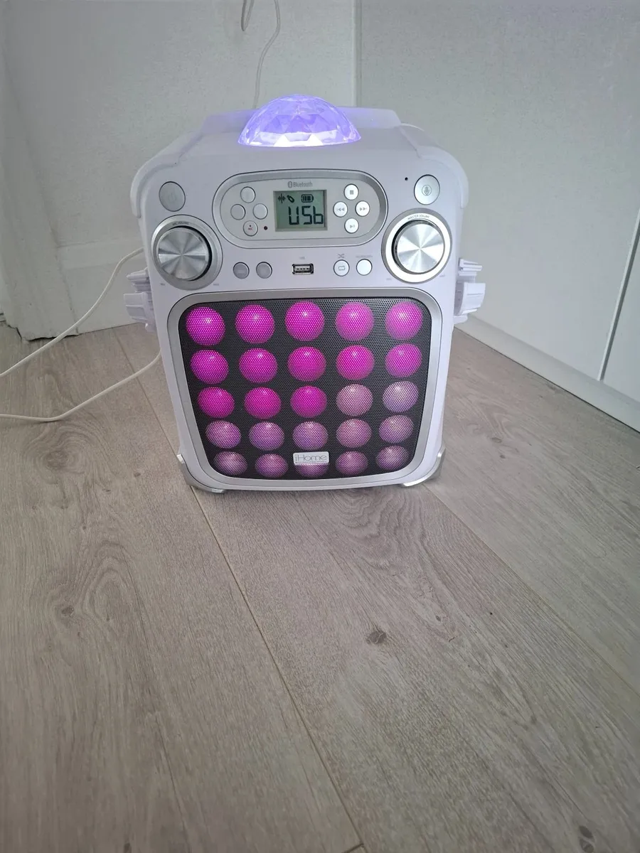 iHomme Sound Factory Karaoke  machine - Image 1