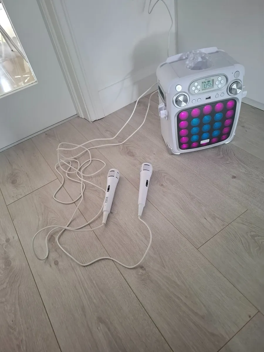 iHomme Sound Factory Karaoke  machine - Image 2