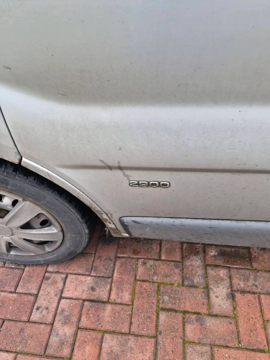 Opel Vivaro - Image 4