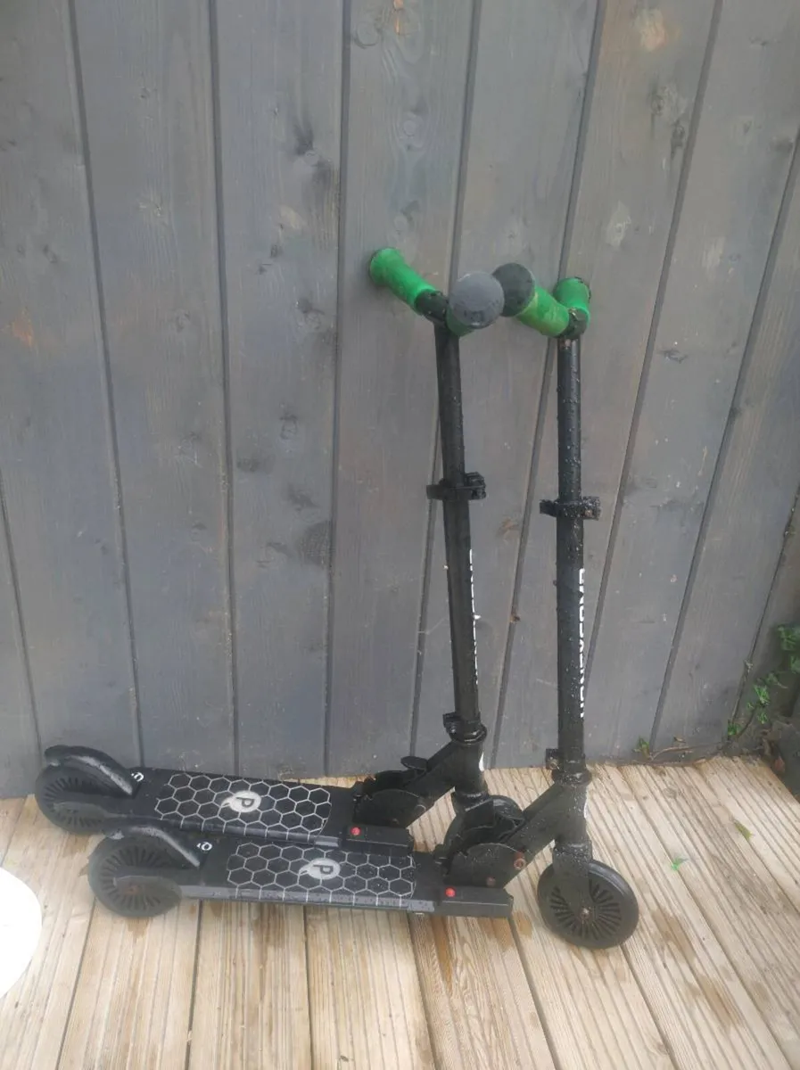Scooters - Image 1
