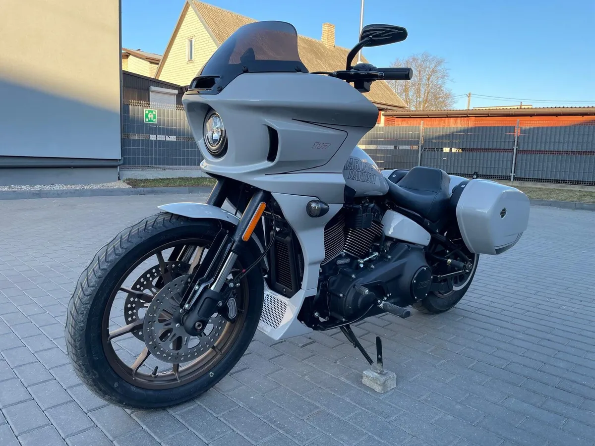 Harley Davidson low rider st - Image 2