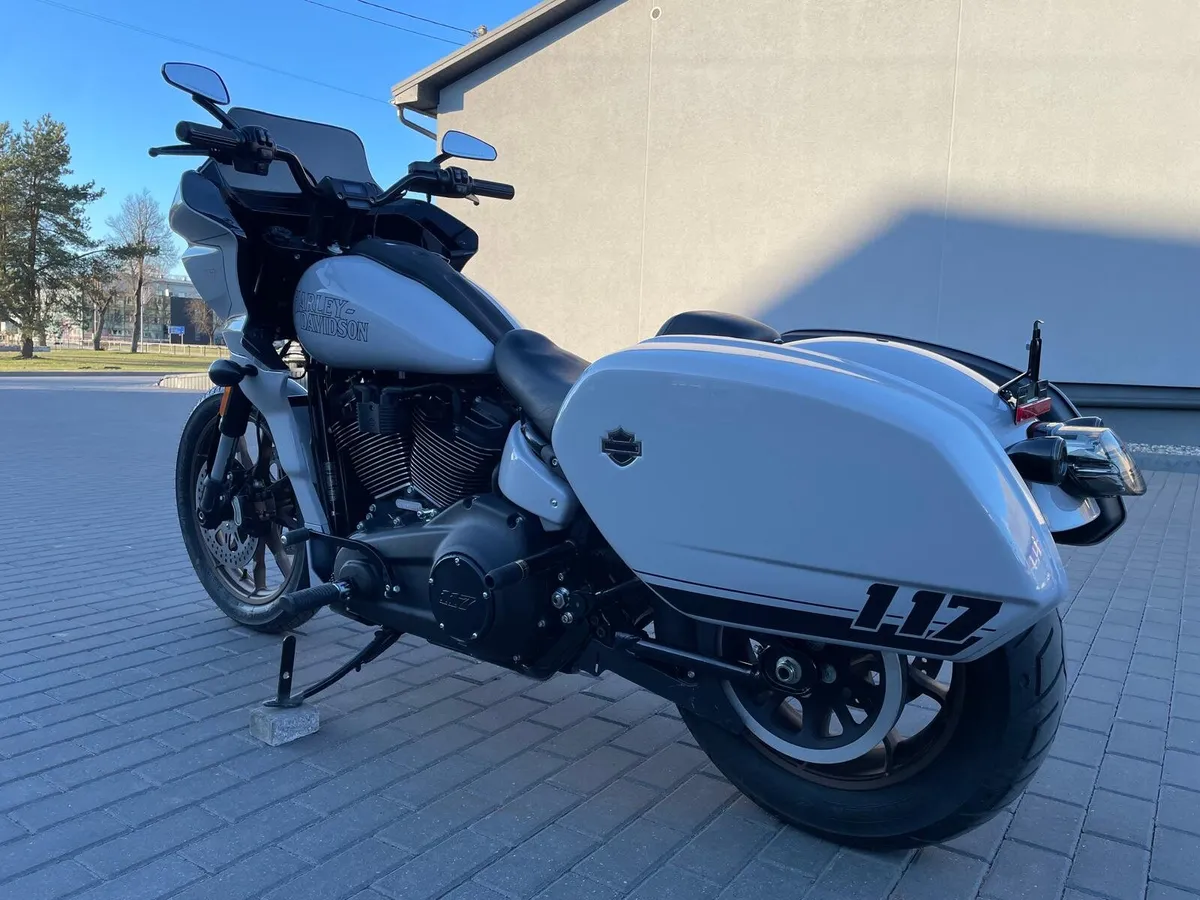 Harley Davidson low rider st - Image 4