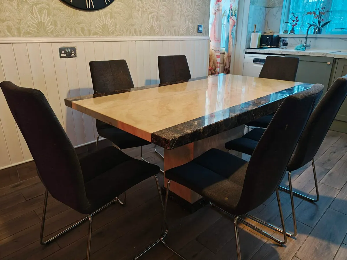 Marble table + 6 chairs - Image 3