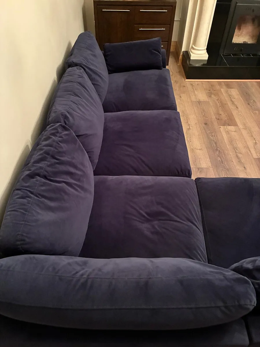 Couch - Image 3
