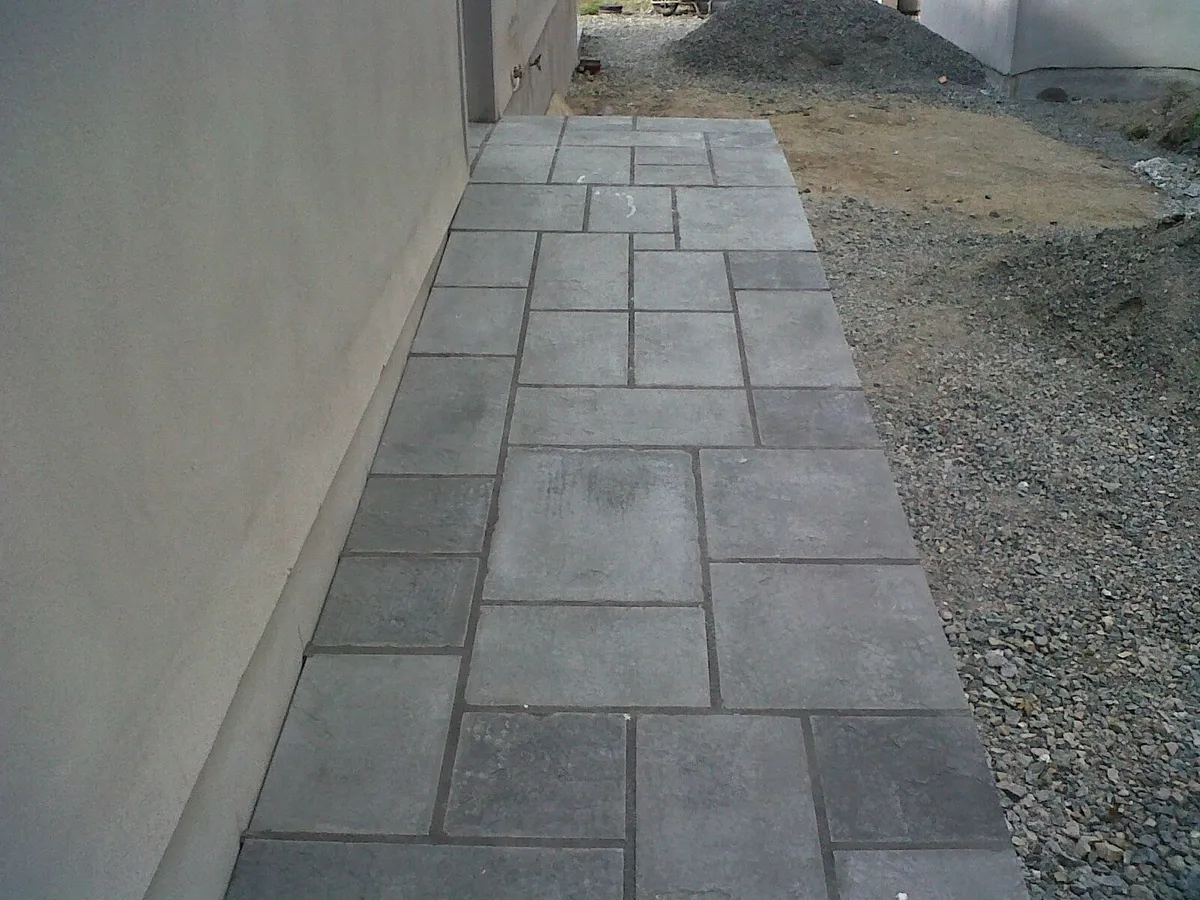 40m2 of charcoal slab DELIVER NI r border counties - Image 3