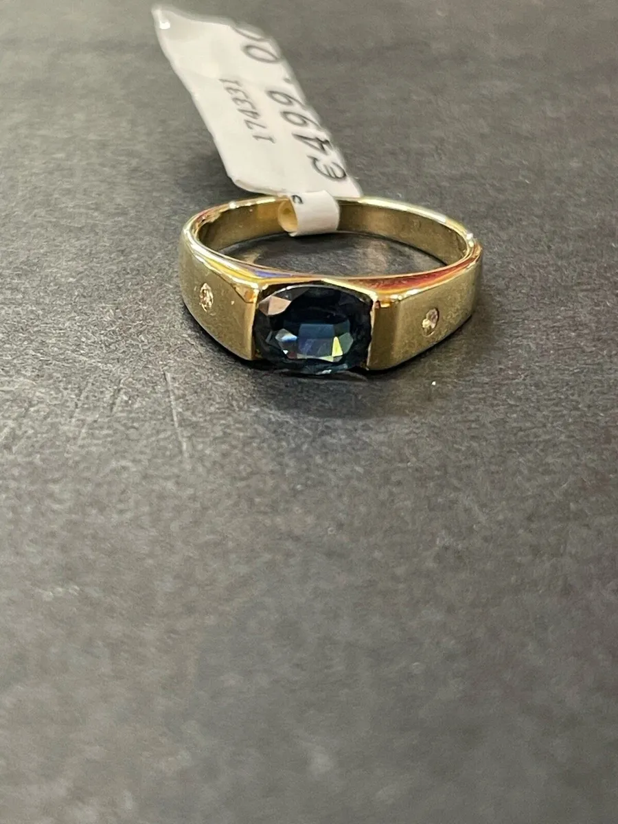 18k golf ring with sapphire and diamonds. - Image 4