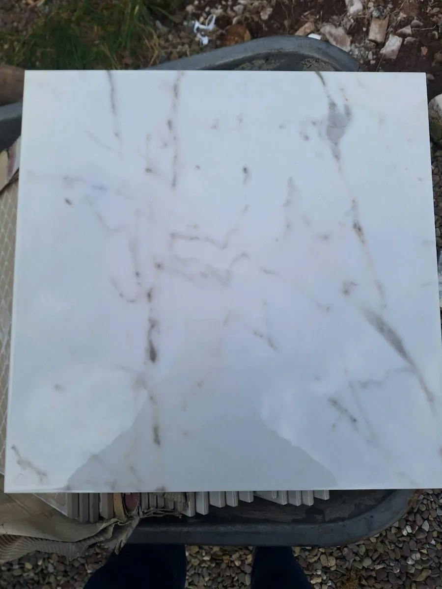 Floor tiles - Image 2