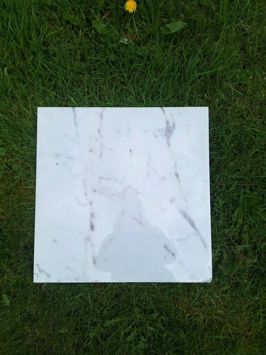 Floor tiles - Image 1