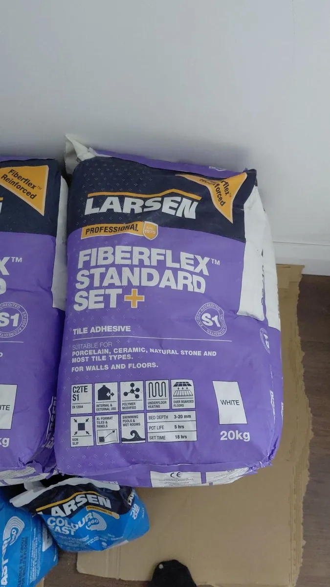 Tile grout - 10 bags - Image 1