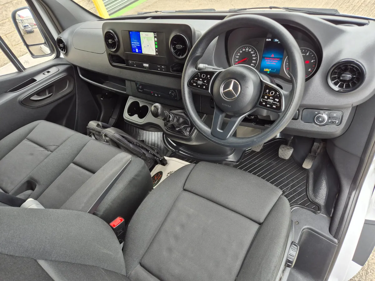 2023 Mercedes Sprinter 315 Lwb Fsh - Image 4