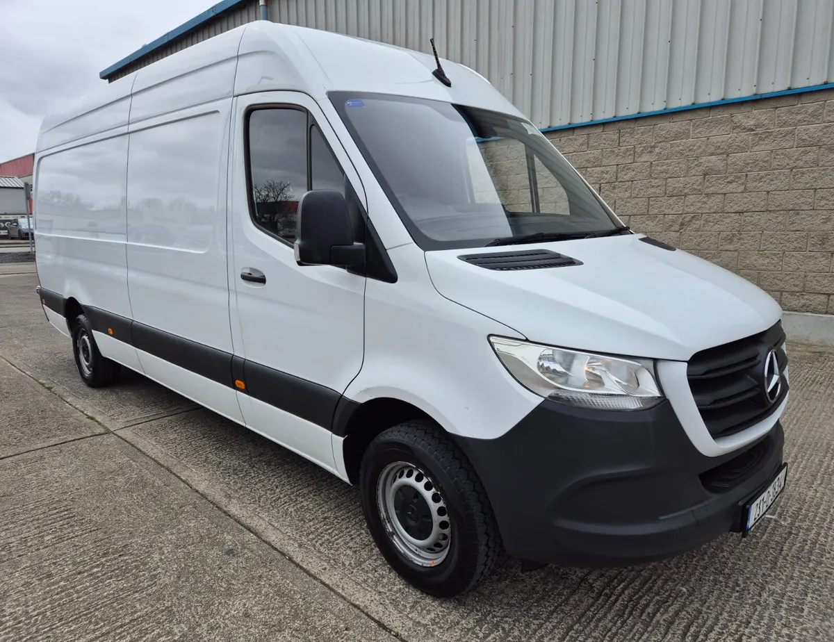 2023 Mercedes Sprinter 315 Lwb Fsh - Image 1