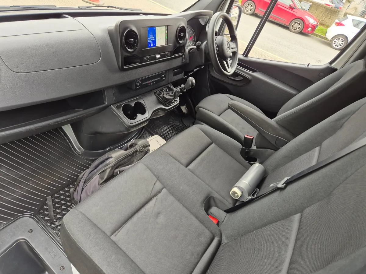 2023 Mercedes Sprinter 315 Lwb Fsh - Image 3