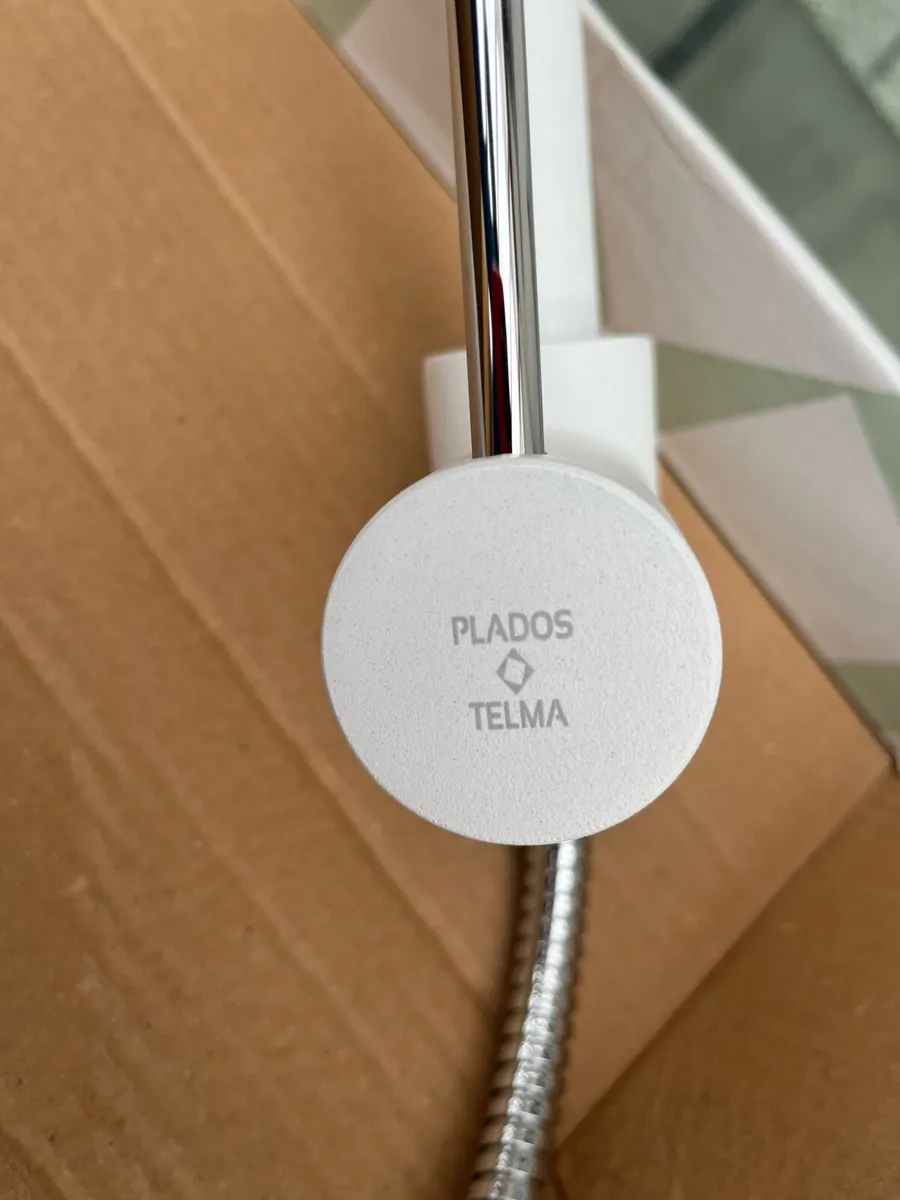 Kitchen Mixer Tap - Image 2