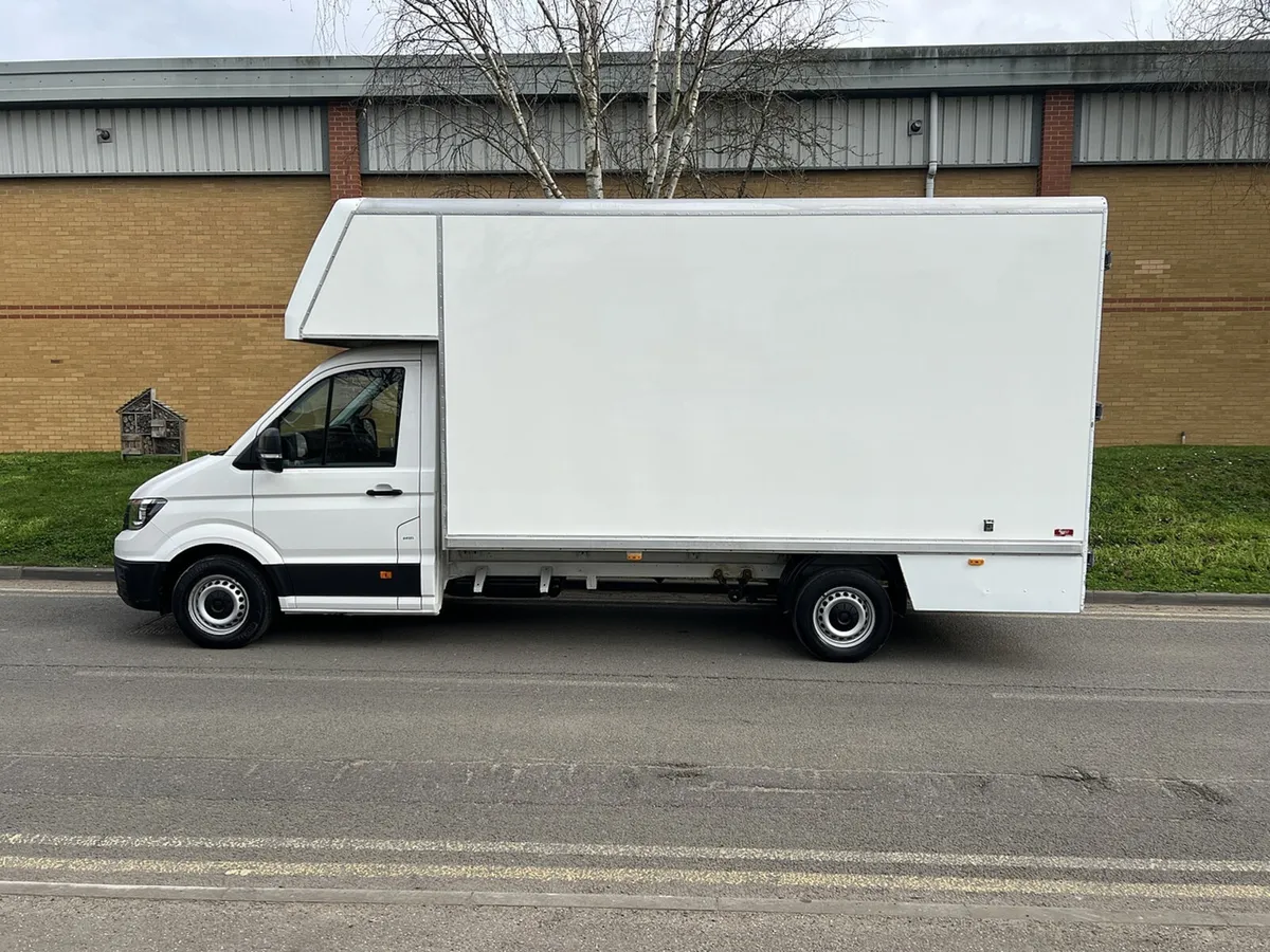 2019 Volkswagen Crafter Luton Box Van - Image 1